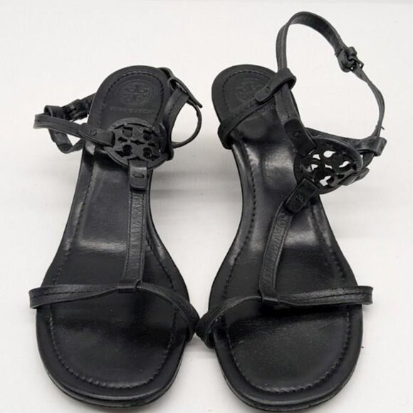 Tory Burch Black Leather T Strap Wedge Sandals Size 8M Logo Medallion - Picture 1 of 6